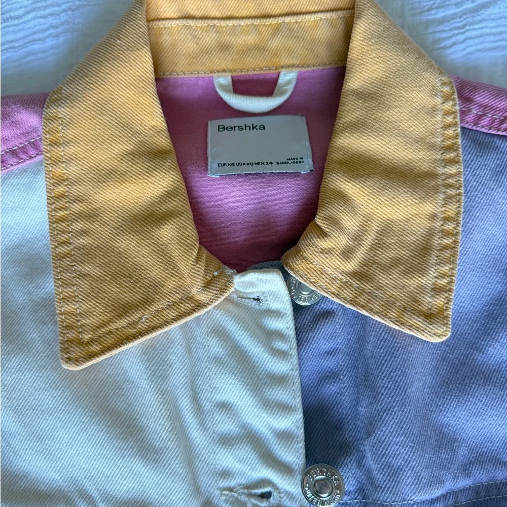 Bershka Color Block Women's Jean Jacket Cropped - Picture 3 of 9